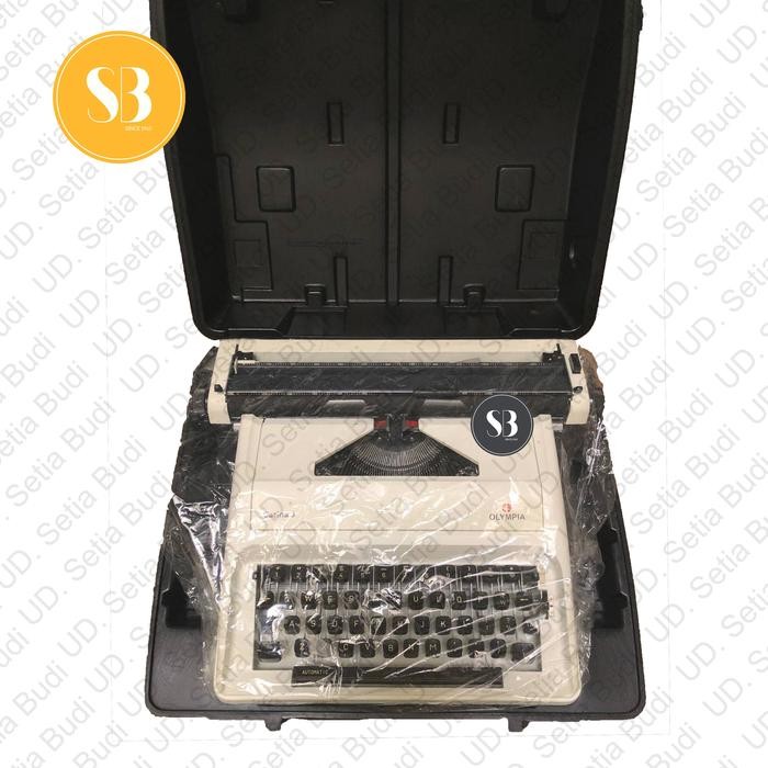 

MESIN KETIK MANUAL OLYMPIA CARINA 3 13" PICA MESIN TIK 13 INCH BARU