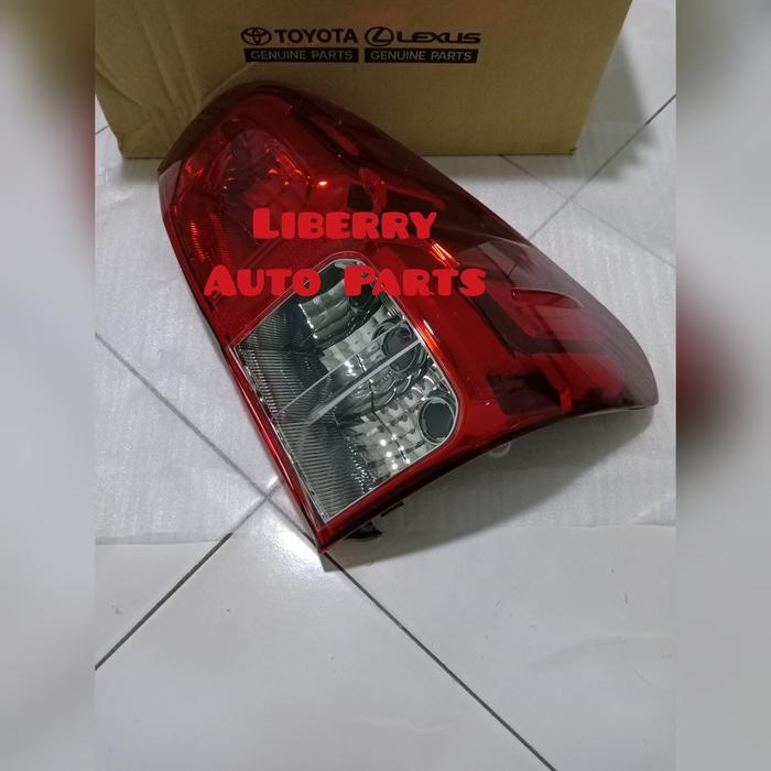 Stop Lamp / Lampu Stop Belakang Hilux Revo 2016 Original Toyota
