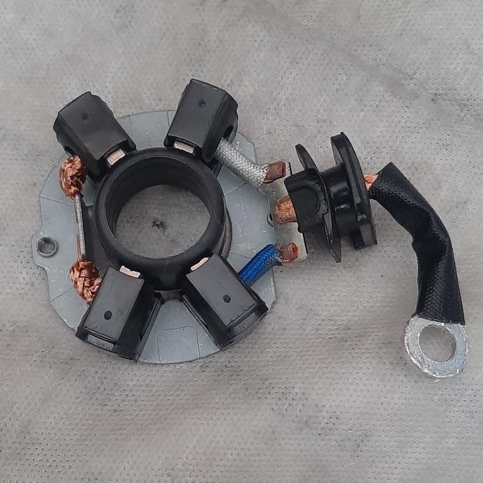 carbon starter/ kul / arang dinamo starter toyota fortuner VRZ diesel