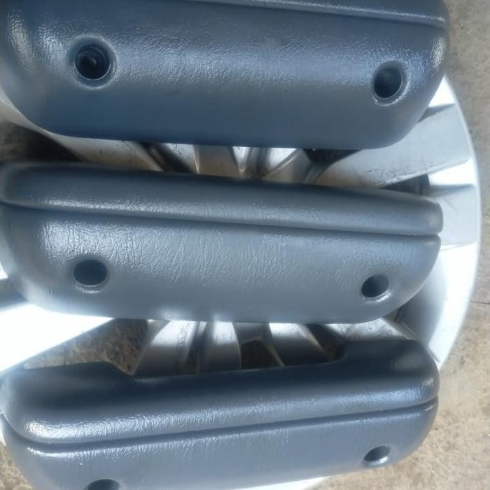 Arm Rest Handle Pull Pintu Tengah Kijang Kapsul 1997-2002 Original