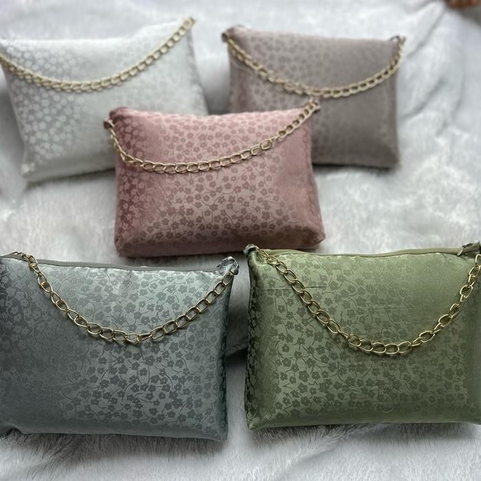 Mukena Sutra Jaguan Renda Premium - Mukena Premium - Mukena Cantik - Mukena Travel - Mukena Putih