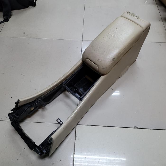 Center Console Arm Rest Mercedes Benz W203 A2036860408