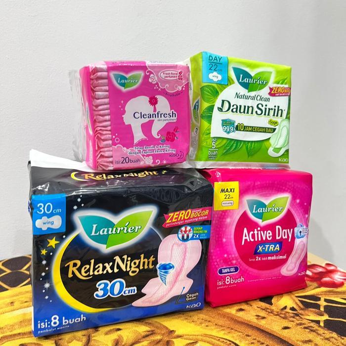 Laurier Paket Combo Hemat 4 Pack 1 Relax Night 30cm 1 Active Day 22cm 1 Daun Sirih 22cm 1 Fentilner