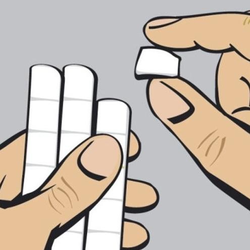 

UHU PATAFIX 32 WHITE TACK IT GLUE PADS LEM DECO