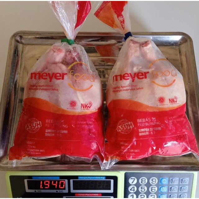 

Pilihan- Ayam Karkas Utuh 900-1Kg Fresh Segar Montok Murah