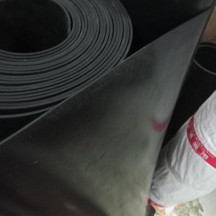 

Rubber Shet Hitam Tebal 3Mmx1Mx1.5M