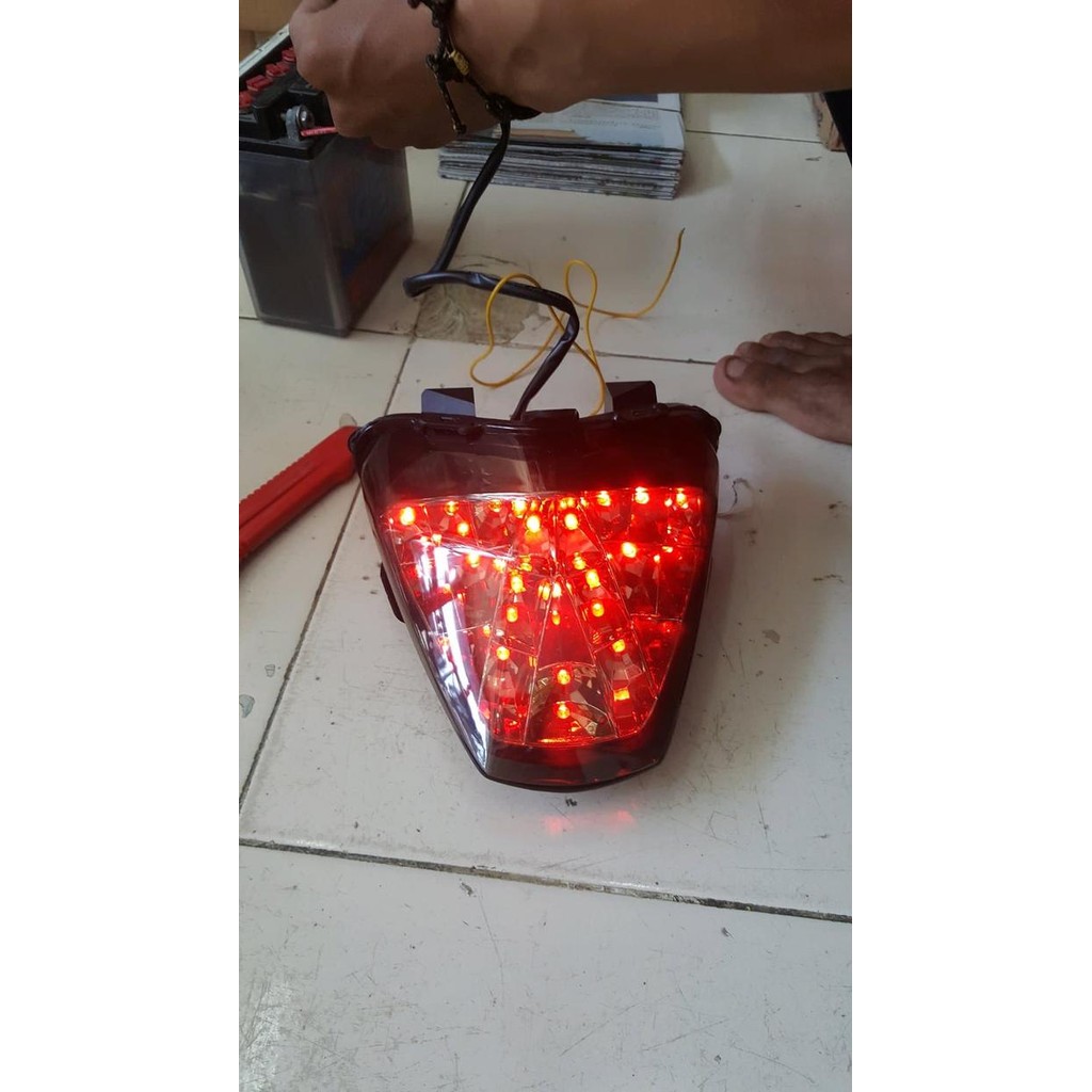 Stoplamp 3In1 Cbr150 Cbu Lampu 3 In1 Cbr150 Thailand Cbr250 Thailand