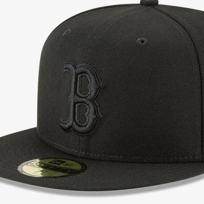 Ready New Era 59fifty Boston Blackout not snapback