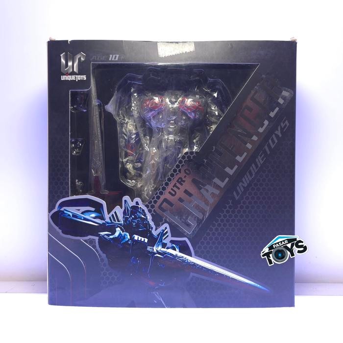 Ready UT-R02 Challenger Unique Toys aka Optimus Prime Transformers