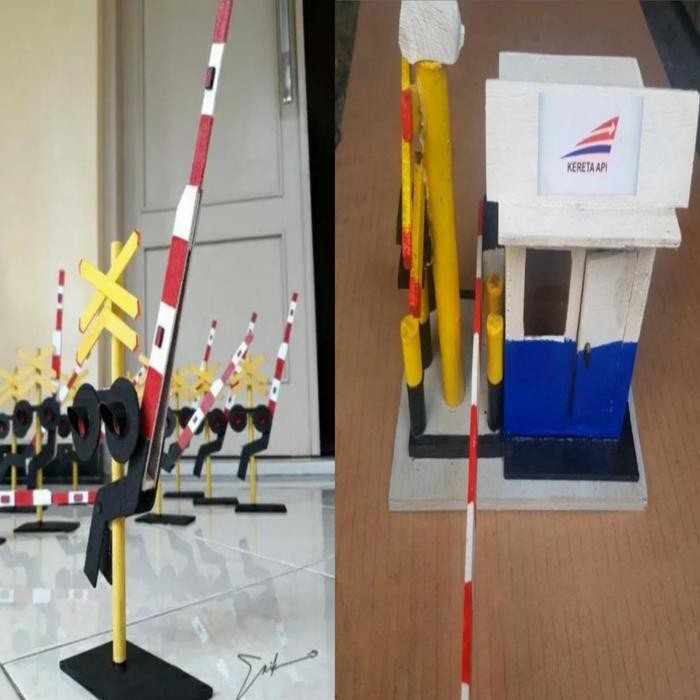 Terlaris palang pintu kereta api Mainan pos jaga PJL palang pintu sepasang SALE