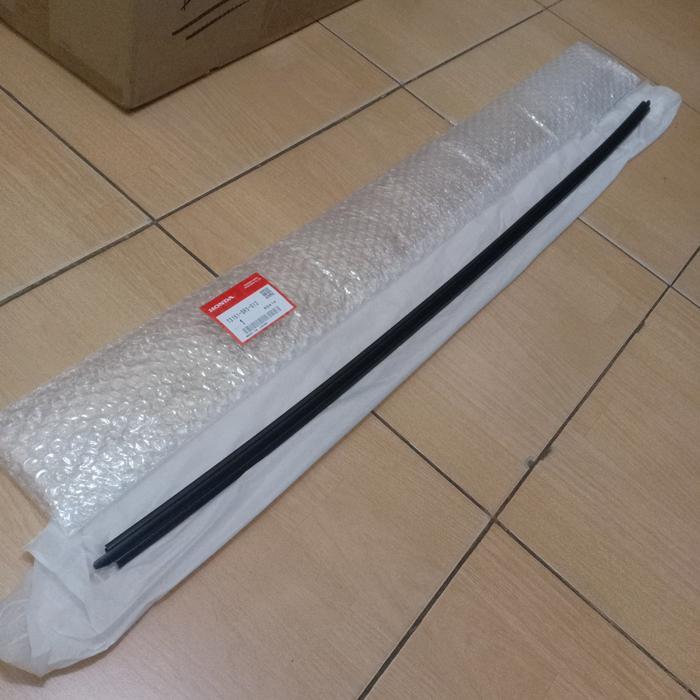 Karet Kaca Depan Bagian Atas Estilo Genio Original