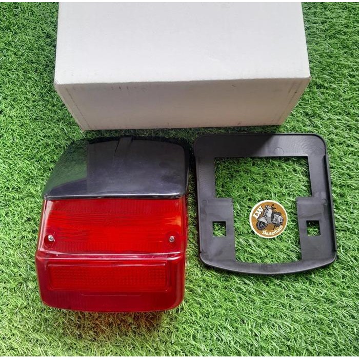 Stoplamp Bosatta Kotak Hitam Utk Vespa Sprint Super Dkk