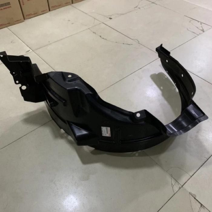 Liner Fender Ayla/Agya