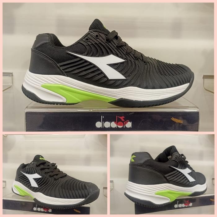 Sepatu Badminton Tennis Diadora Original BNIB best seller