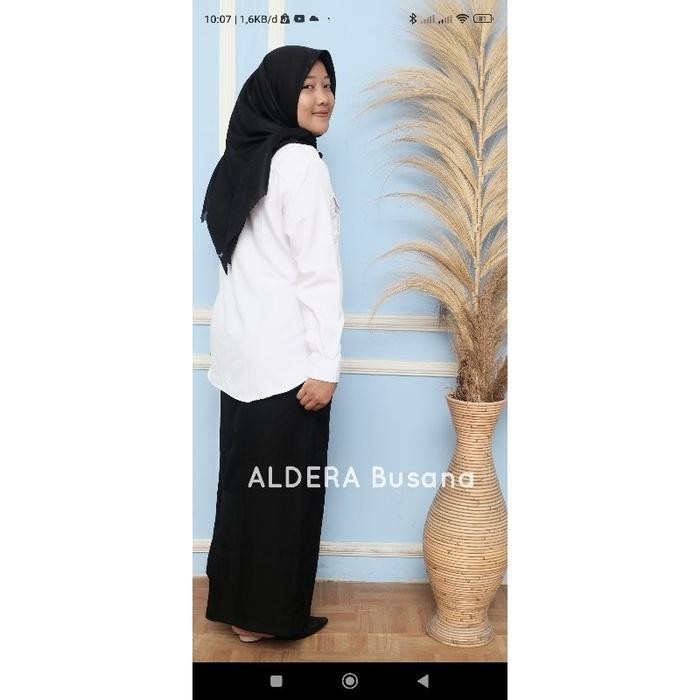 Atasan Pdh Putih Saku Dada Wanita Promo 