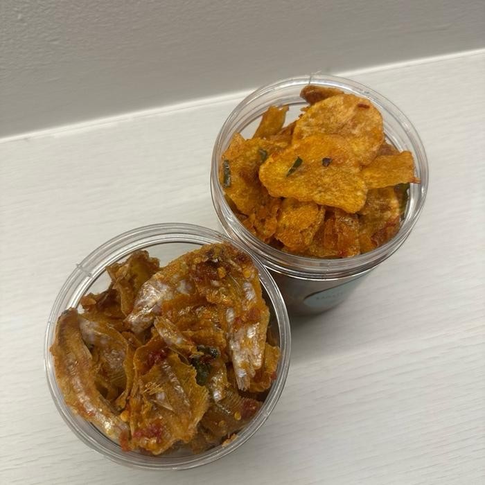 

BUNDLING IKAN ASIN PAKANG + KERIPIK KENTANG