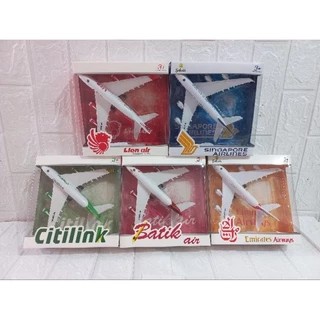 FAMILY TOYS ONLINE SHOP MAINAN PESAWAT ANAK - MAINAN DIECAST PESAWAT.PROMO EDUKASI KOLEKSI PESAWAT T