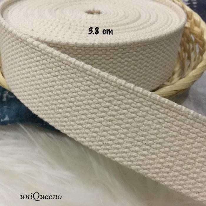 

New Webbing Katun 3.8 cm Broken White