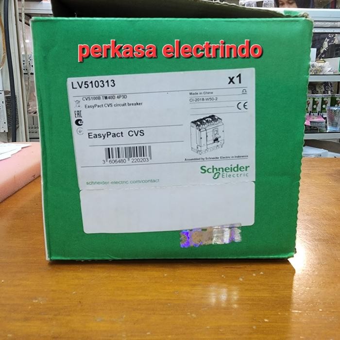 MCCB SCHNEIDER CVS100B 4P 40A LV510313