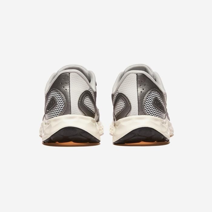 STOK TERBATAS  SEPATU LARI PRIA NB FRESH FOAM X ARISHI V4 GREY MATTER MARISTG4 ORIGINAL 100%