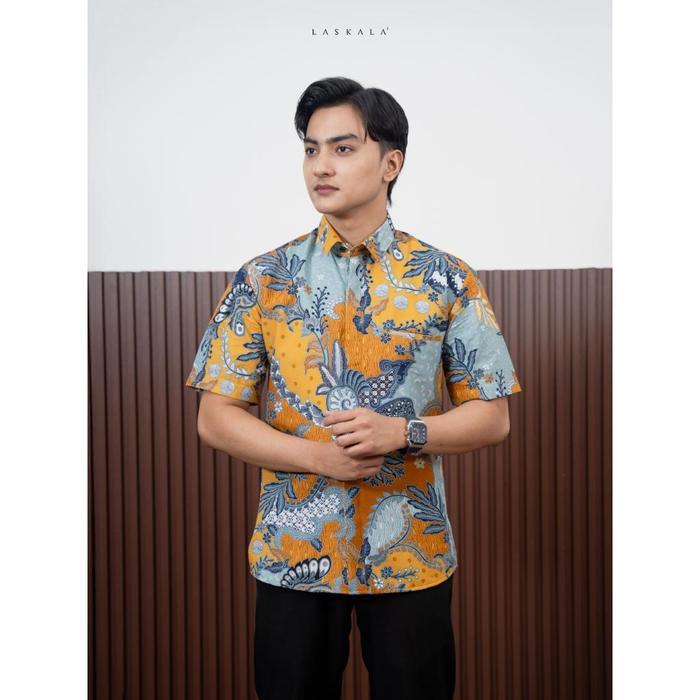Laskala Premium Batik - Sakuta Slimfit Lengan Pendek