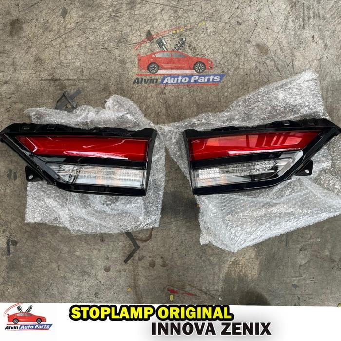 STOPLAMP INNOVA ZENIX ORIGINAL / LAMPU STOP ORIGINAL INNOVA ZENIX / ACCESSORIES INNOVA ZENIX