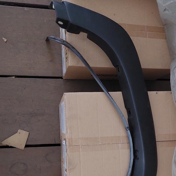 Over Fender Kijang Grand Belakang Kanan TYC Taiwan