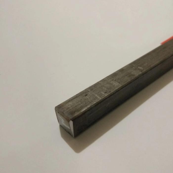 spi-besi kotak 4mmx4mmx30cm