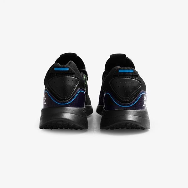 RunRun- Athletica Official Shop - Ath 4 Blitz Black Sepatu Running Sepatu