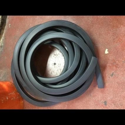 Spon Karet Kotak 5cm x 3cm ( Sponge Rubber )