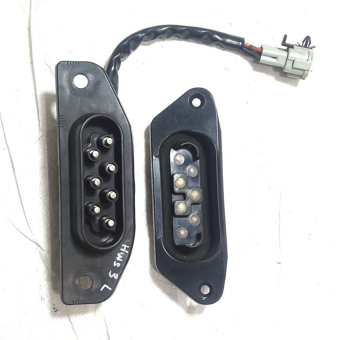 switch pintu sliding door kiri Nissan Serena C24 original