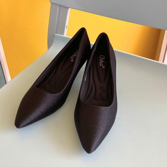 P0B2  Otha By Laviola H318 Ofs - Sepatu Pantofel Wanita Hak 3 Cm Heels Karet Shoes Hitam