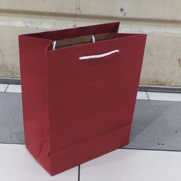 Paper Bag Buku Warna Merah Maroon Isi 12 Pcs Terlaris Dan Terlaris