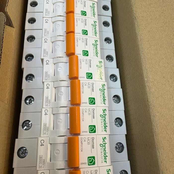 MCB 25 AMPERE 1 PHASE SCHNEIDER / MCB SCHNEIDER 25A