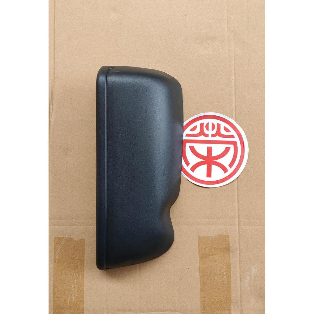 Tanduk Bumper Nissan Euro / Pk 260 Ct / Pk 215 / Cwa 260 #Rh