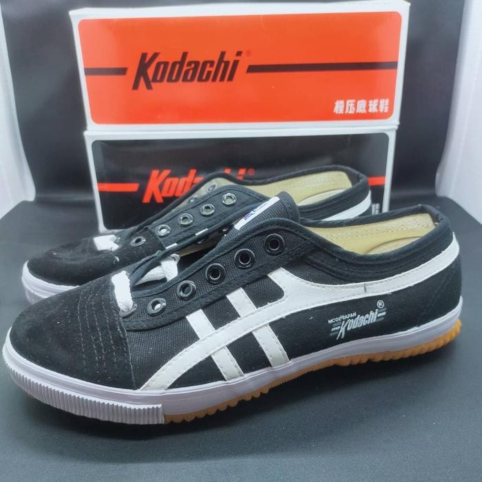 Sepatu Kodachi 8172 Hitam lis Putih / Sepatu Kodachi 8172 / Kodachi