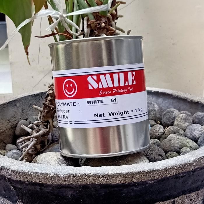

OJ [White 61] Tinta/Cat Sablon Plastik SMILE POLYMATE 1 kg