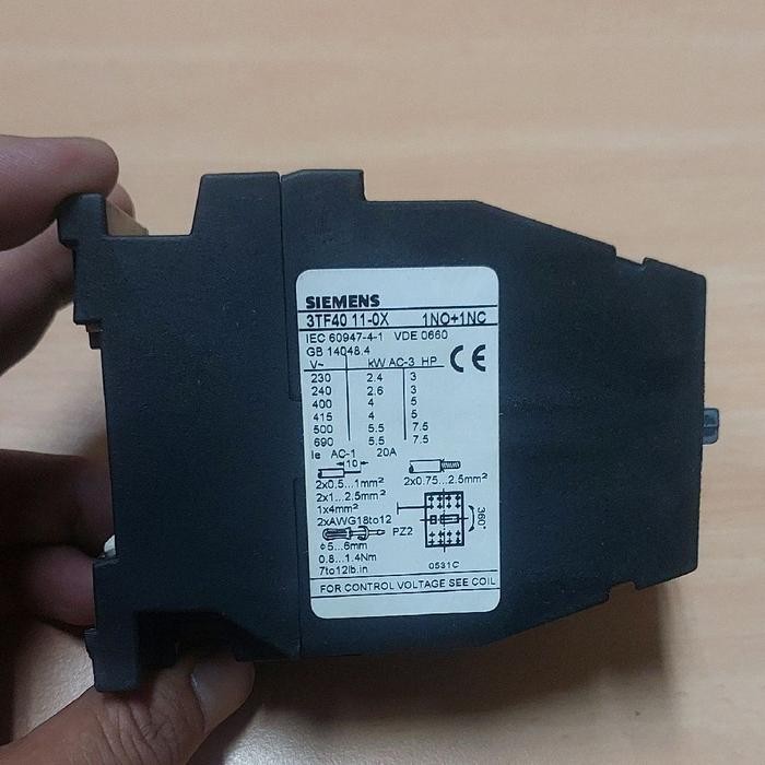 Terpopuler Kontaktor Siemens 3Tf40 11-Oxfo 20A 42V Terlariss 