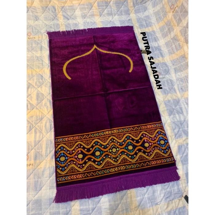 Sajadah polos/sajadah bludru/sajadah polos na/sajadah ukuran110x70cm Muslim Turki Bulu Siap Kirim