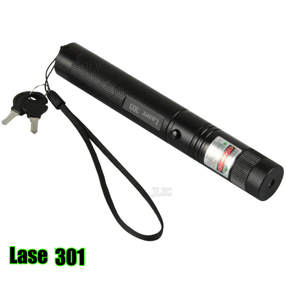 (Do not provide batteries)Cat Keychain Fun Green Light Portable Laser pointer LED Training Torch Pet