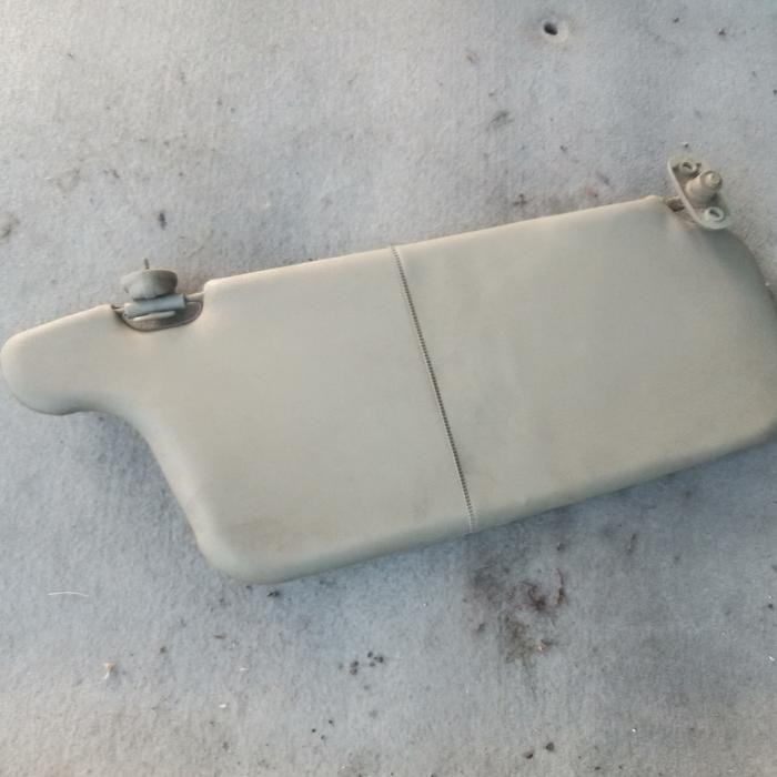 sunvisor Visto atoz bagian kanan