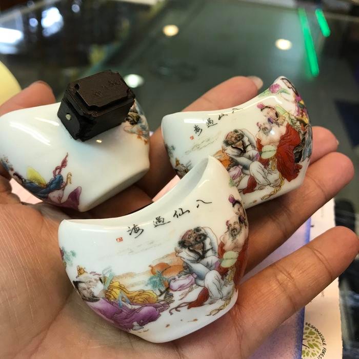 Phoenix Aviary - Cepuk Keramik Sabit Tempat Makanan Burung Branjangan