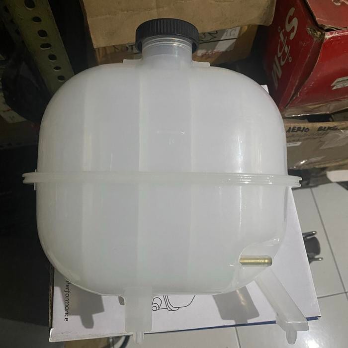 Tabung cadangan radiator new hiace commuter
