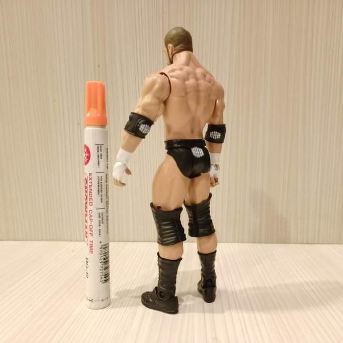 HOT SALE MAINAN ACTION FIGURE TRIPLE H WWE WRESTLING FIGURE SMACKDOWN BASIC MAT TERMURAH