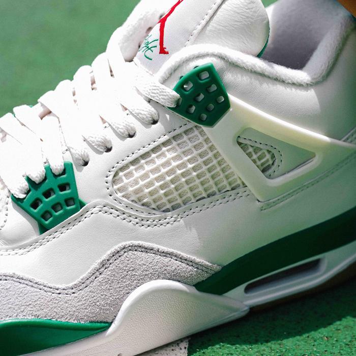 Air Jordan 4 Retro SB Pine Green