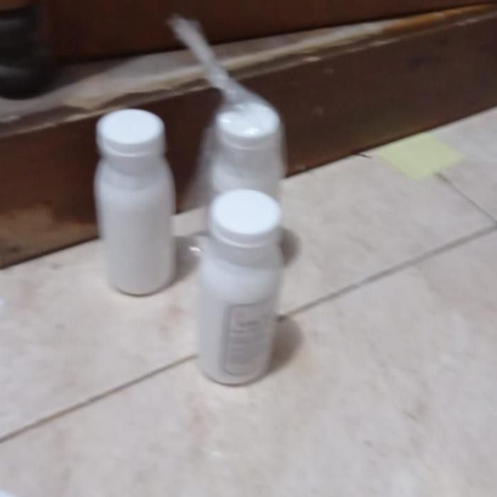 

(NJT) ADHESIVE / LEM PRADA EMAS 100GRAM LEM BKL SUPER