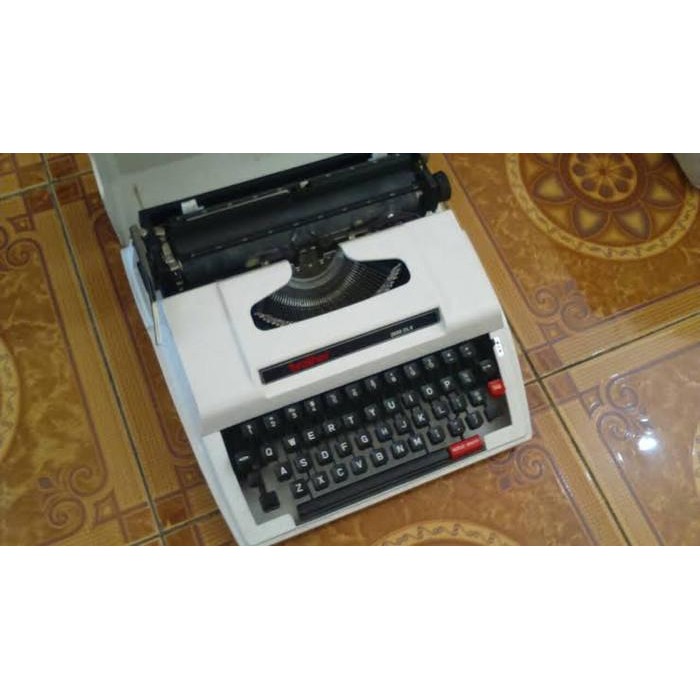 

MESIN TIK BROTHER M2000 13INC /MESIN TIK/KETIK MANUAL TYPEWRITER