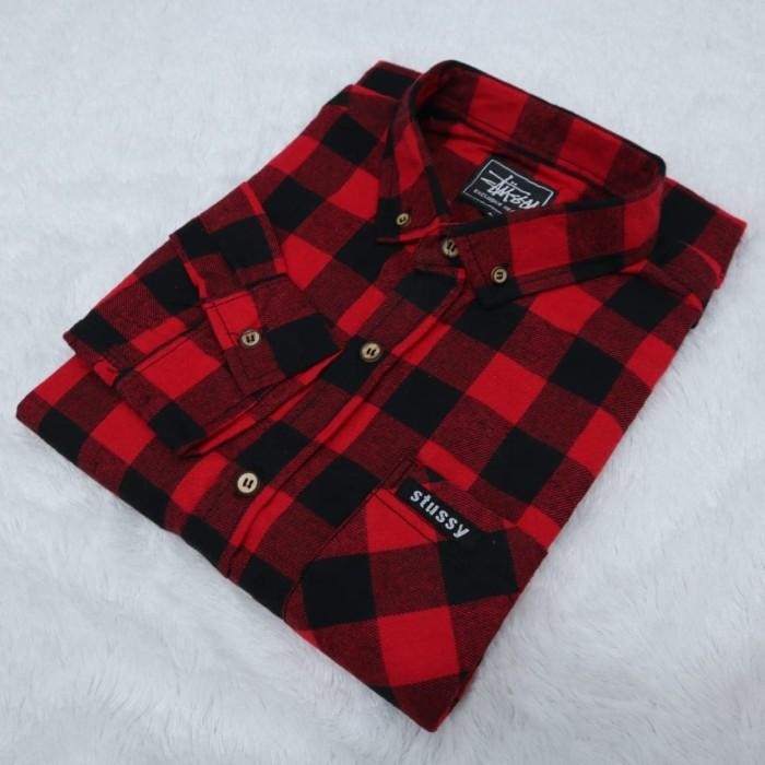 kemeja flanel kotak hitam merah