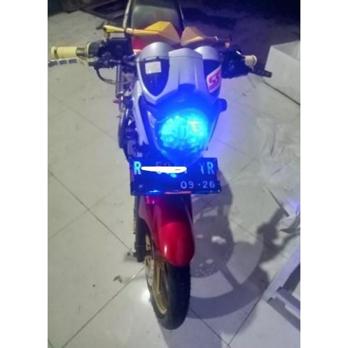 Lampu depan Yamaha vixion old Daymaker V-ixion 2012 new Oval Headlamp Daymaker Vixion lama