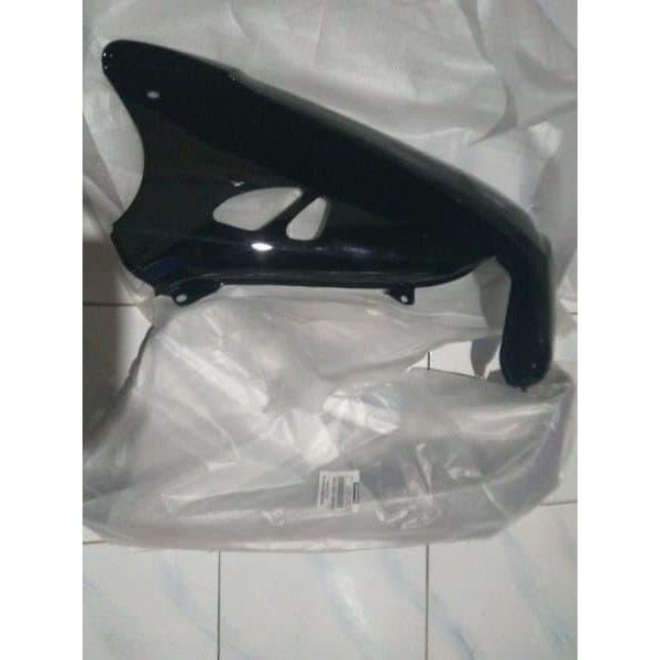 Sayap Luar Atau Cowling Leg Shield Warna Hitam Kawasaki Blitz R Atau